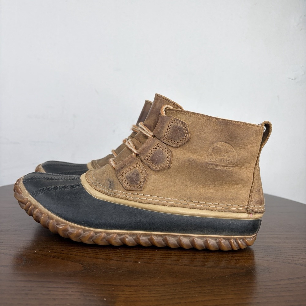 Sorel Out N About Boots Women's 7 Tan Black Nubuck Waterproof Duck Rain Booties